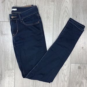 Levi’s 710 Super Skinny Jeans Size 27